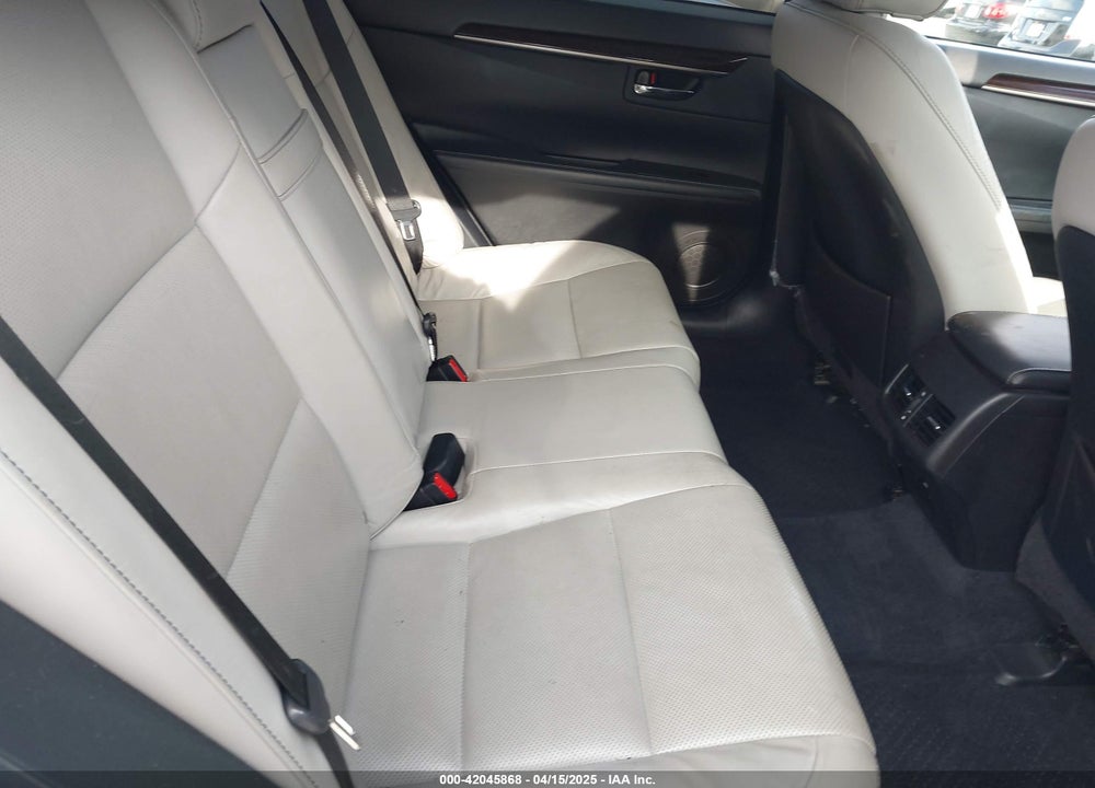 2013 LEXUS ES350 VIN: JTHBK1GGXD2036735