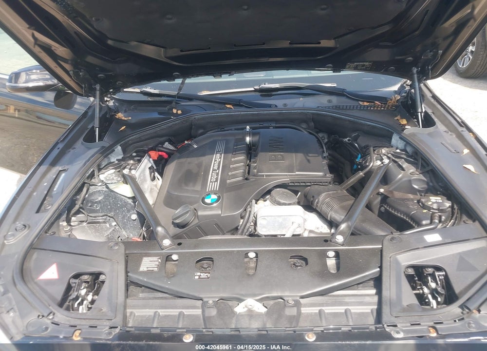 2016 BMW 5 SERIES VIN: WBA5B1C5XGG131075