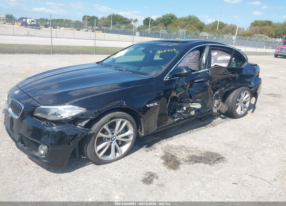 2016 BMW 5 SERIES VIN: WBA5B1C5XGG131075
