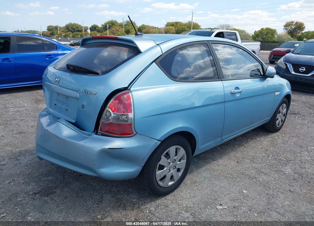2010 HYUNDAI ACCENT GS VIN: KMHCM3ACXAU178600