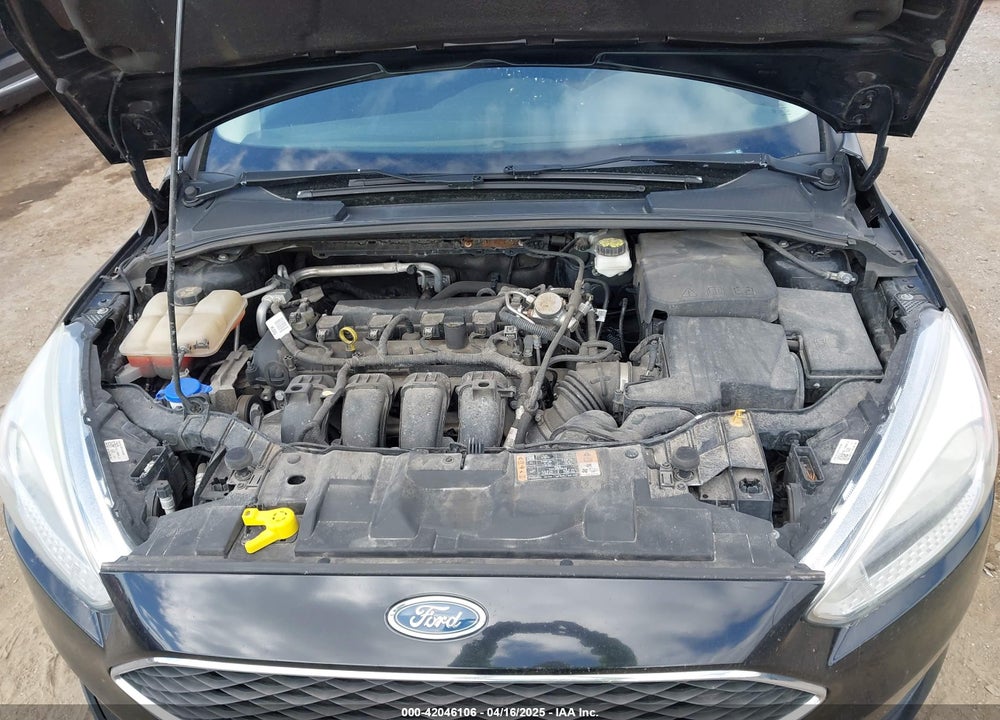 2017 FORD FOCUS VIN: 1FADP3F2XHL263071