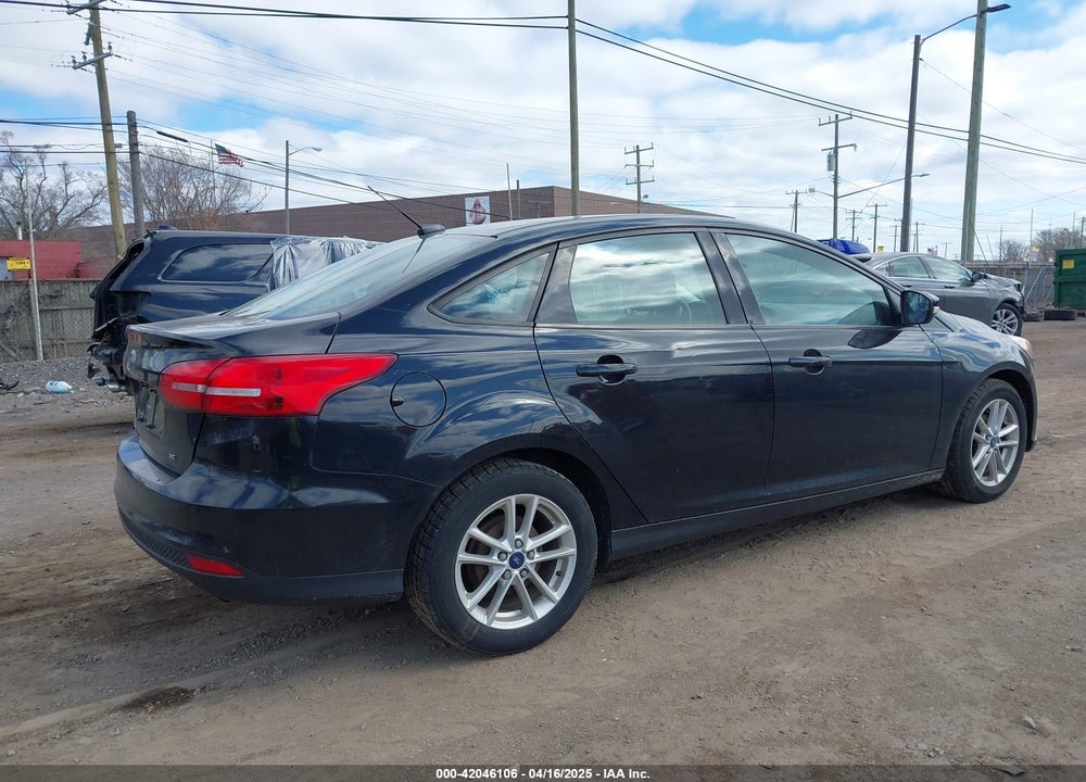 2017 FORD FOCUS VIN: 1FADP3F2XHL263071