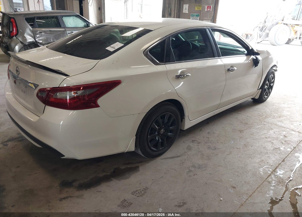 2018 NISSAN ALTIMA VIN: 1N4AL3AP9JC103044