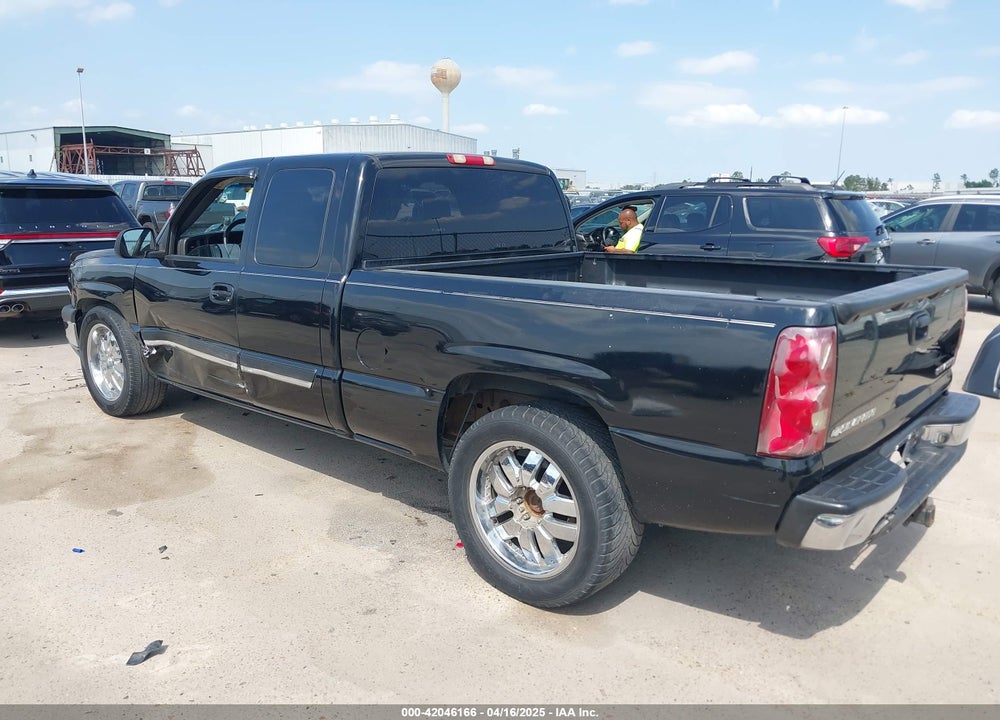 2003 CHEVROLET SILVERADO 1500 LS VIN: 1GCEC19T43Z337707