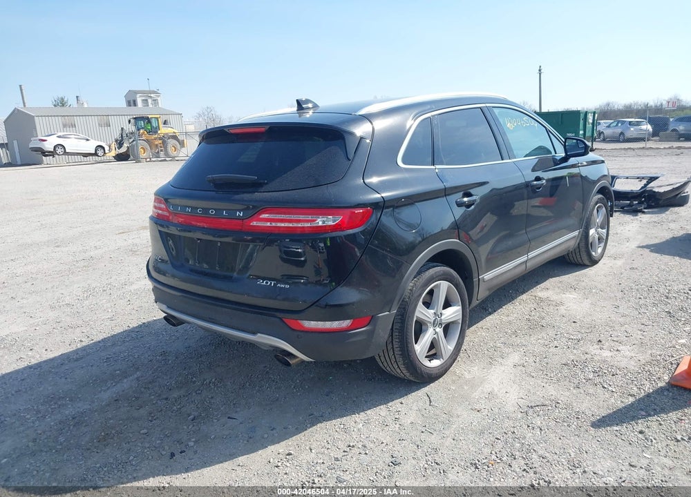 2018 LINCOLN MKC VIN: 5LMCJ1D96JUL13579