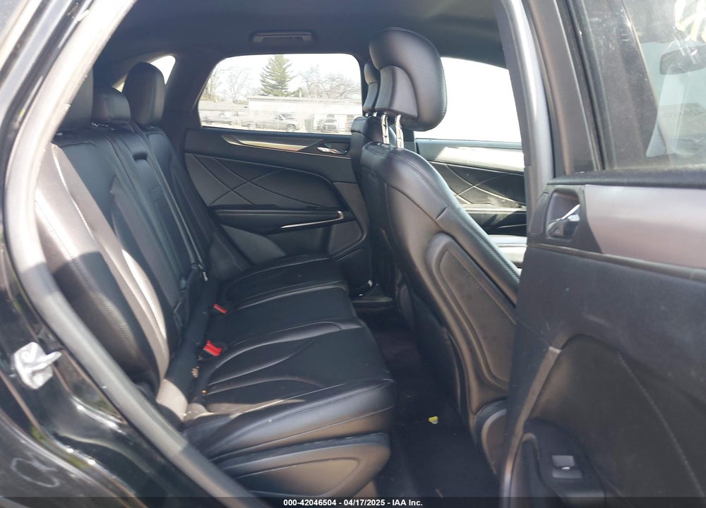 2018 LINCOLN MKC VIN: 5LMCJ1D96JUL13579