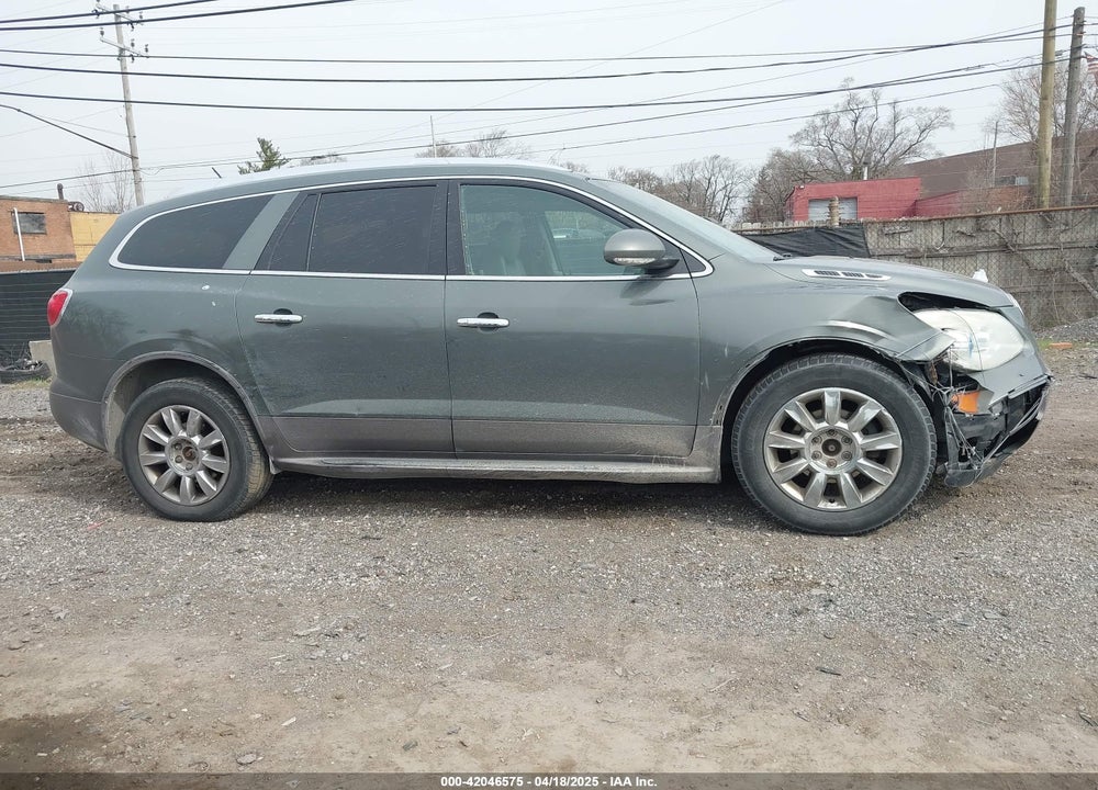 2011 BUICK ENCLAVE VIN: 5GAKVCED1BJ328758