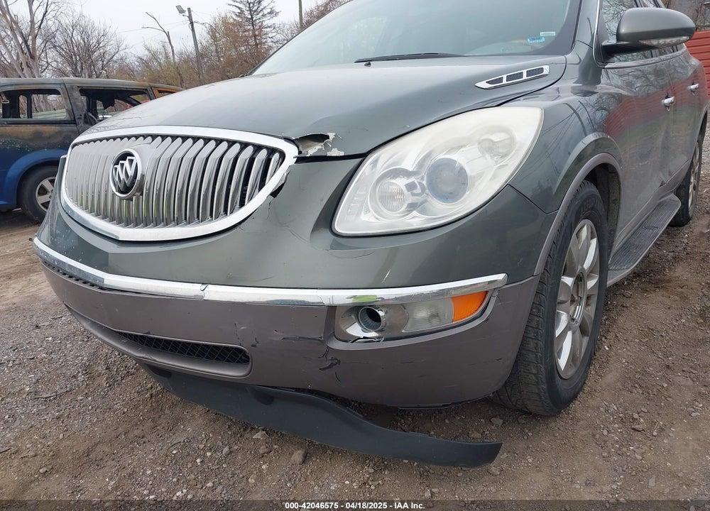 2011 BUICK ENCLAVE VIN: 5GAKVCED1BJ328758