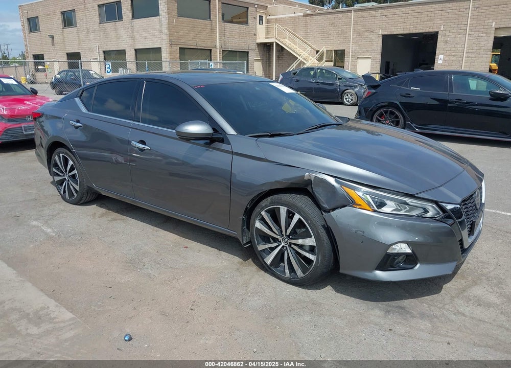 2021 NISSAN ALTIMA PLATINUM INTELLIGENT AWD VIN: 1N4BL4FW9MN363821