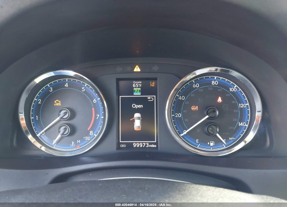 2017 TOYOTA COROLLA SE VIN: 5YFBURHE7HP589633