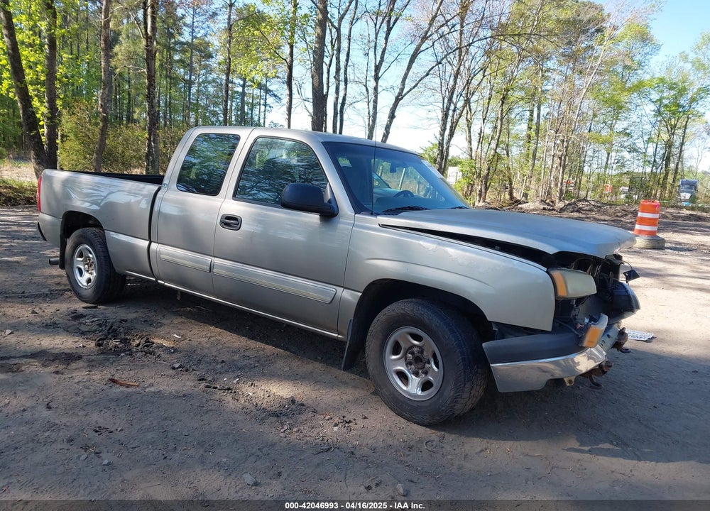 2003 CHEVROLET SILVERADO 1500 LS VIN: 2GCEC19T131331601
