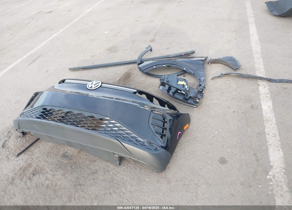 2024 VOLKSWAGEN ID.4 VIN: 1V2CRPE85RC000662