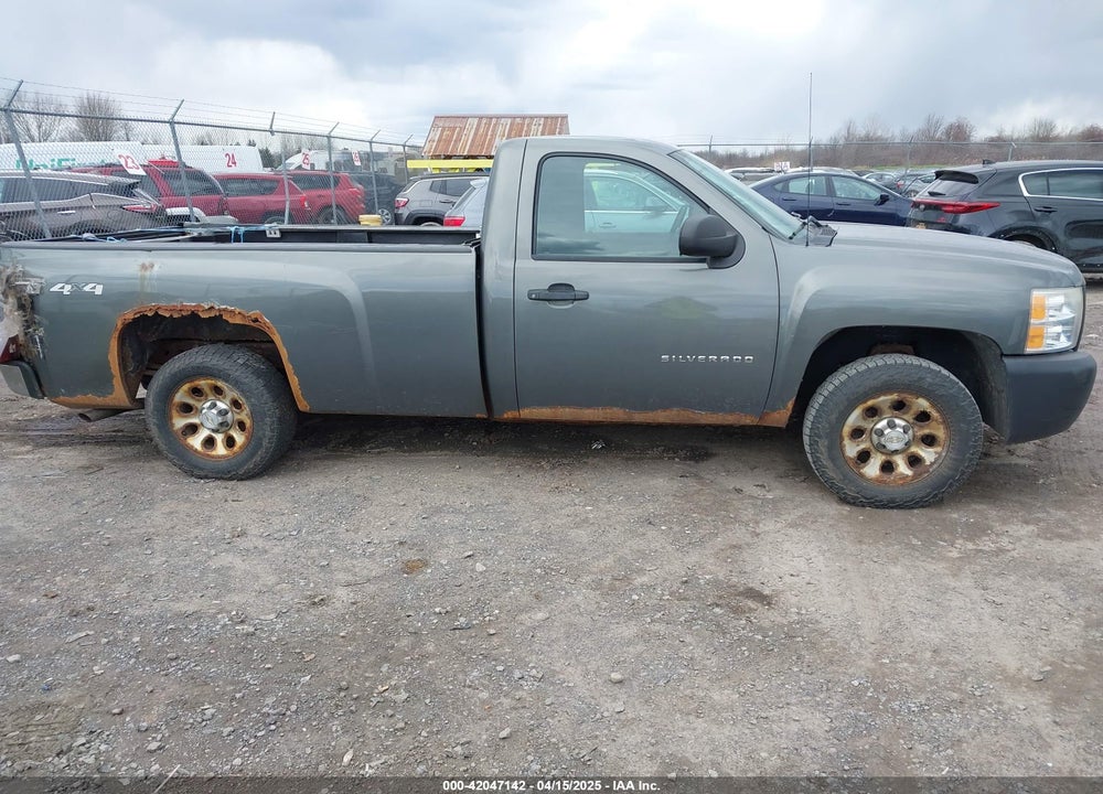 2011 CHEVROLET SILVERADO 1500 WORK TRUCK VIN: 1GCNKPEA3BZ180258