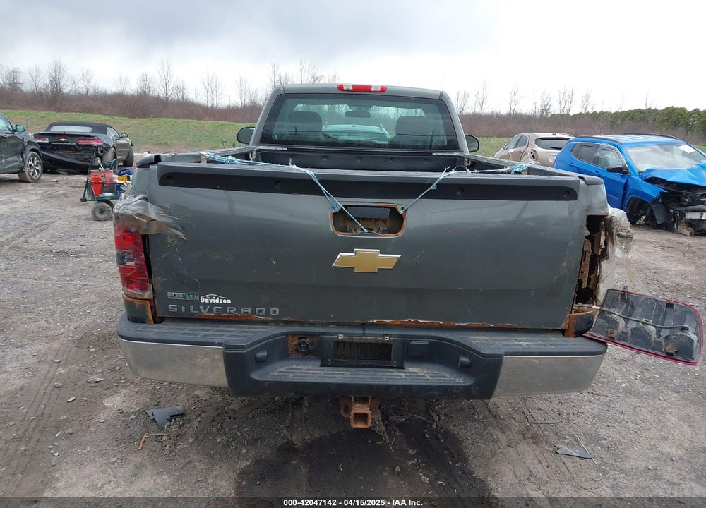 2011 CHEVROLET SILVERADO 1500 WORK TRUCK VIN: 1GCNKPEA3BZ180258