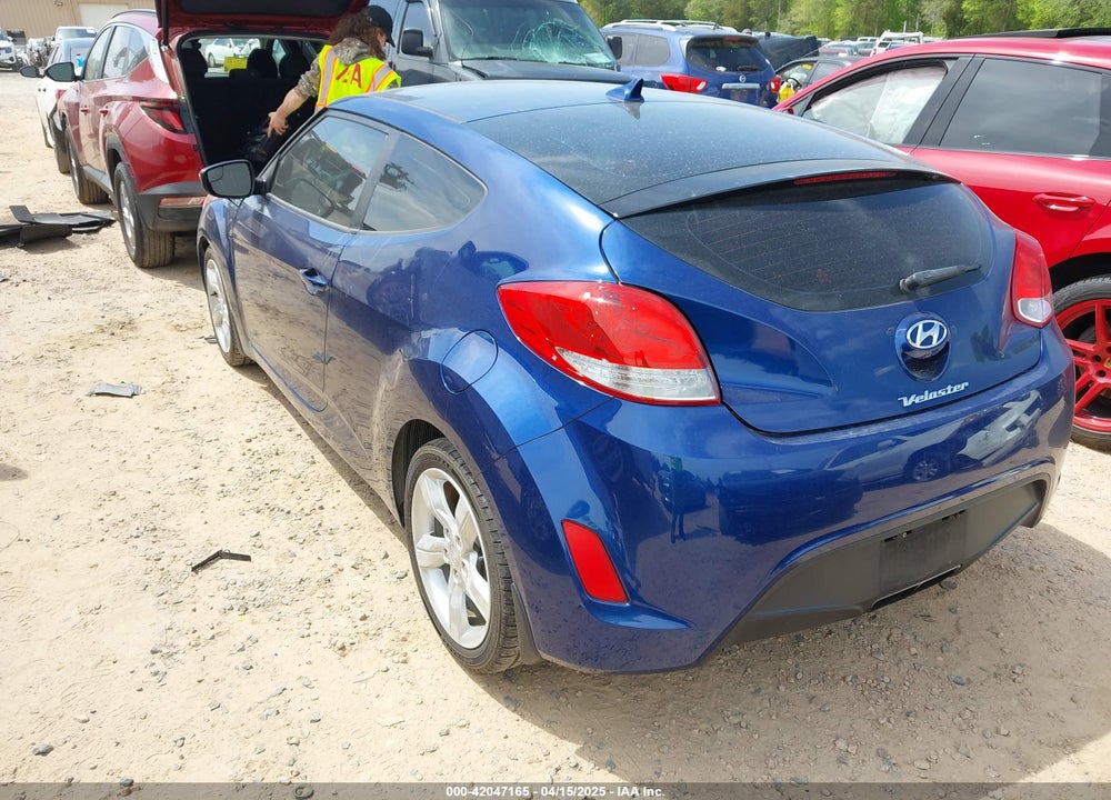 2015 HYUNDAI VELOSTER VIN: KMHTC6AD0FU242499