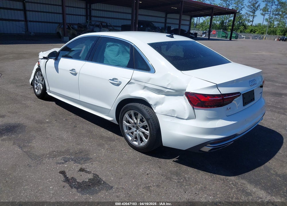 2021 AUDI A4 VIN: WAUABAF43MA054386