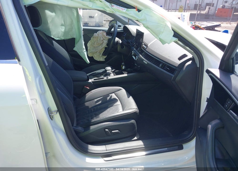 2021 AUDI A4 VIN: WAUABAF43MA054386
