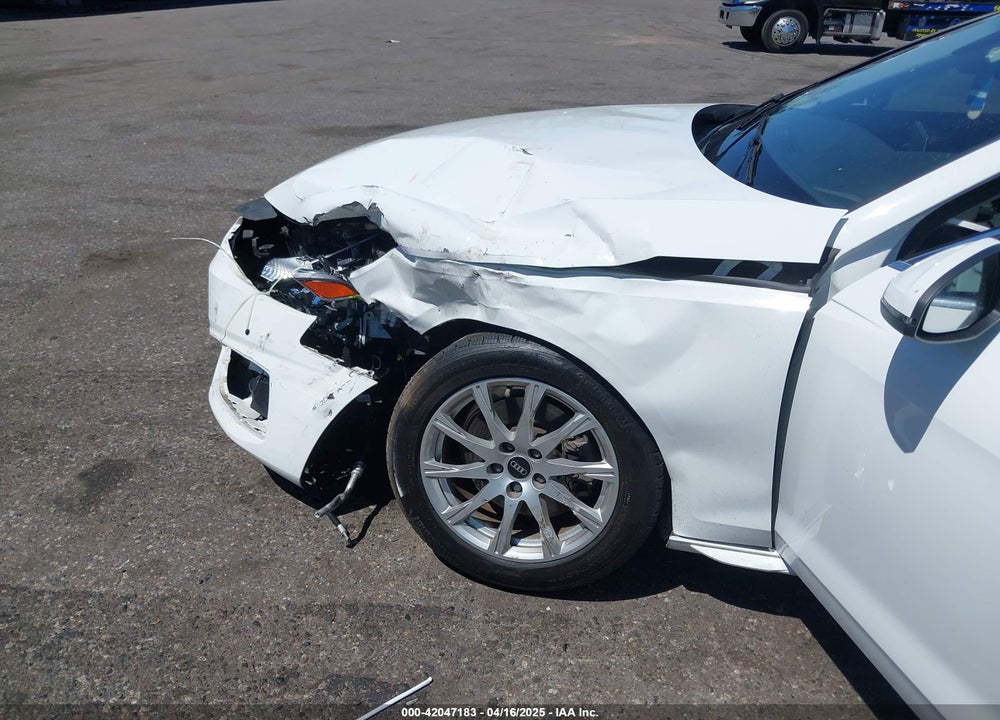 2021 AUDI A4 VIN: WAUABAF43MA054386