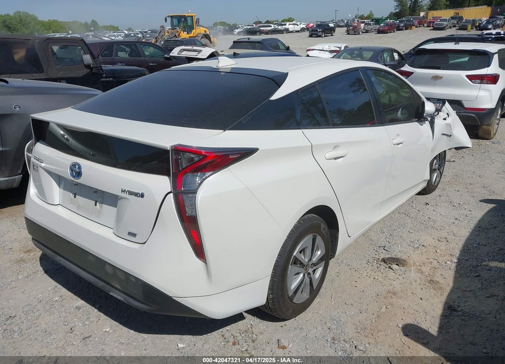 2018 TOYOTA PRIUS VIN: JTDKARFU7J3068428