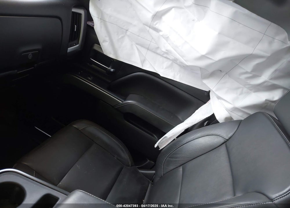 2018 CHEVROLET SILVERADO 1500 1LT VIN: 3GCUKREC1JG509210
