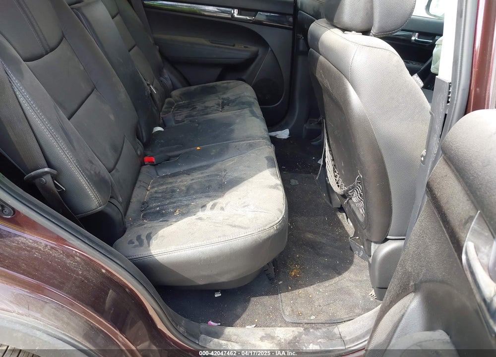 2013 KIA SORENTO EX VIN: 5XYKU4A69DG401733