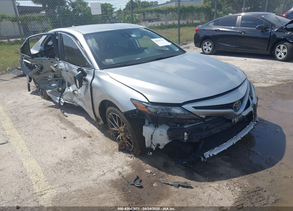 2021 TOYOTA CAMRY SE VIN: 4T1G11AK6MU601117