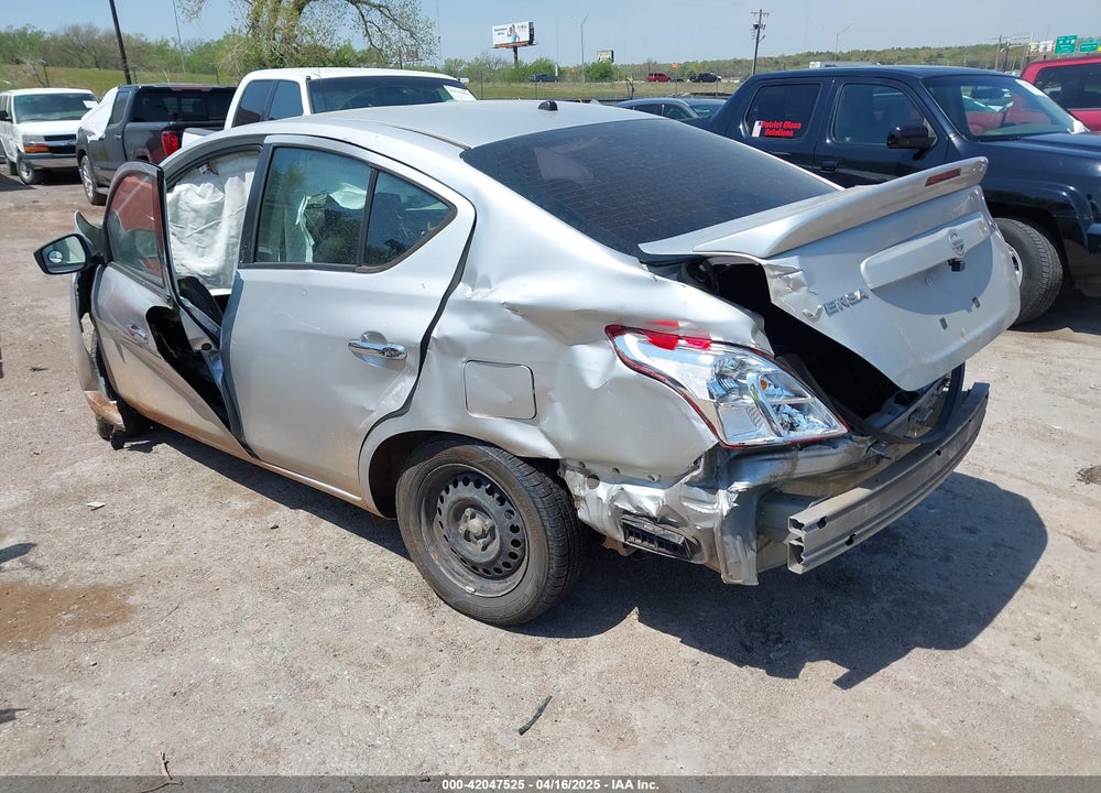 2018 NISSAN VERSA 1.6 SV VIN: 3N1CN7AP2JK437224