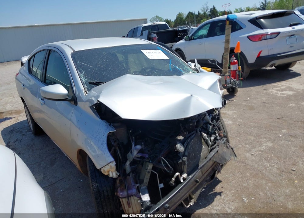 2018 NISSAN VERSA 1.6 SV VIN: 3N1CN7AP2JK437224