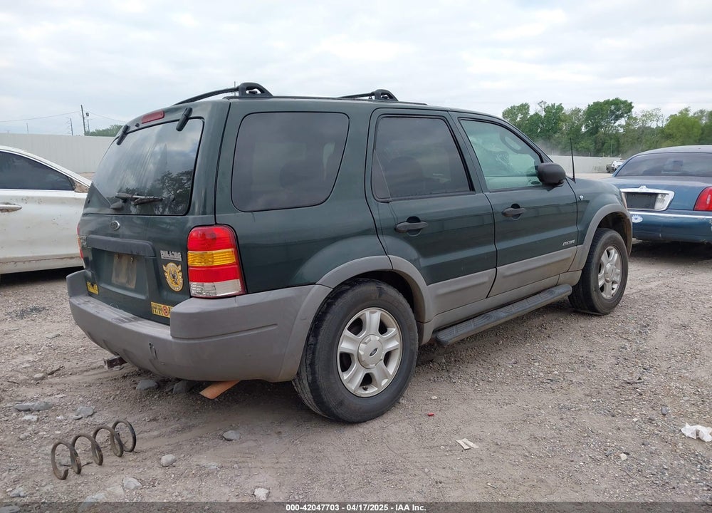 2002 FORD ESCAPE XLT VIN: 1FMCU04142KB22772