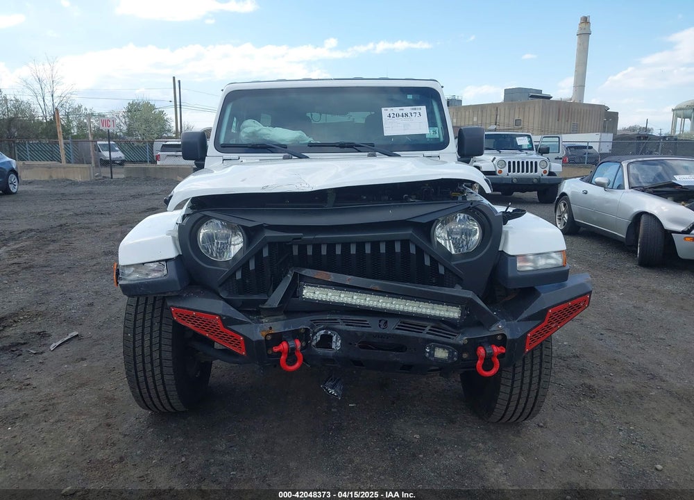 2020 JEEP WRANGLER UNLIMITED SAHARA 4X4 VIN: 1C4HJXEN3LW164986
