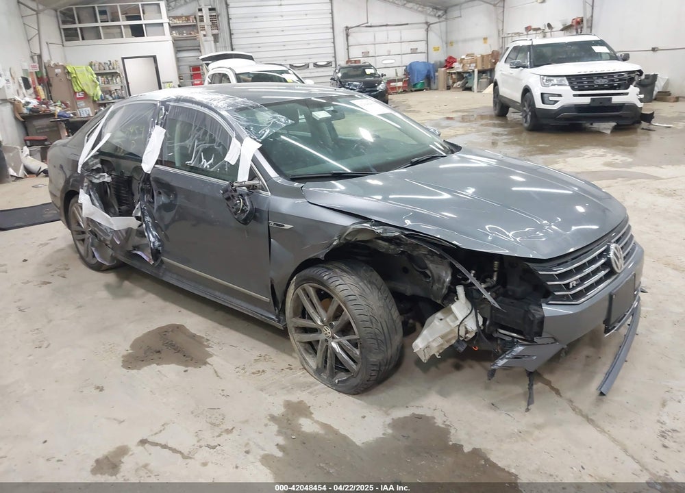 2017 VOLKSWAGEN PASSAT 1.8T R-LINE VIN: 1VWDT7A35HC052564