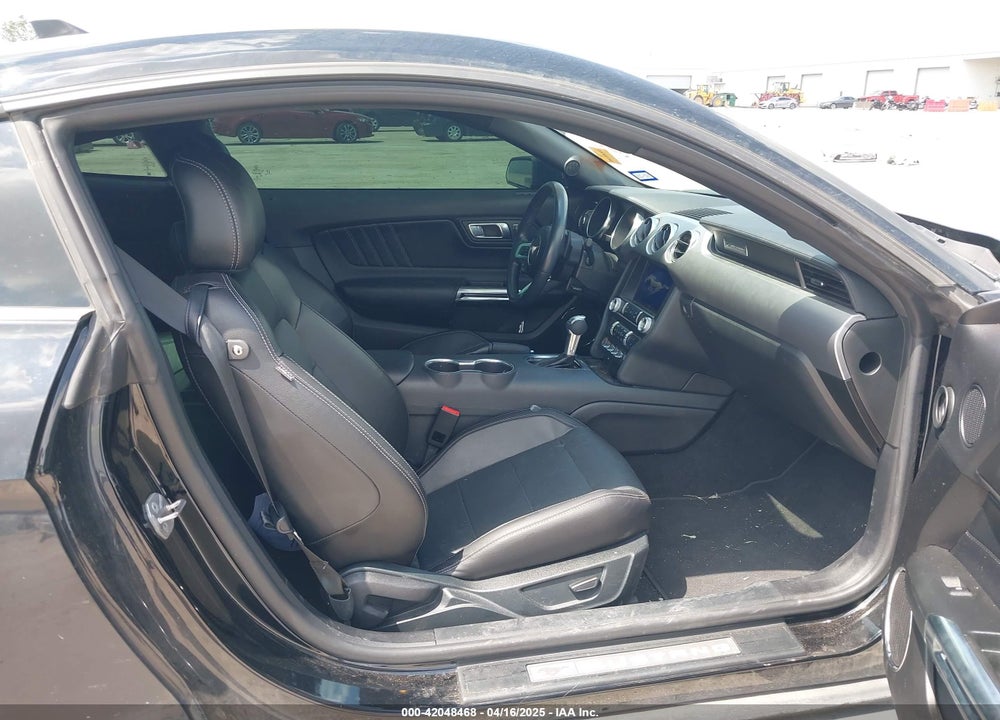 2022 FORD MUSTANG VIN: 1FA6P8CF3N5132495
