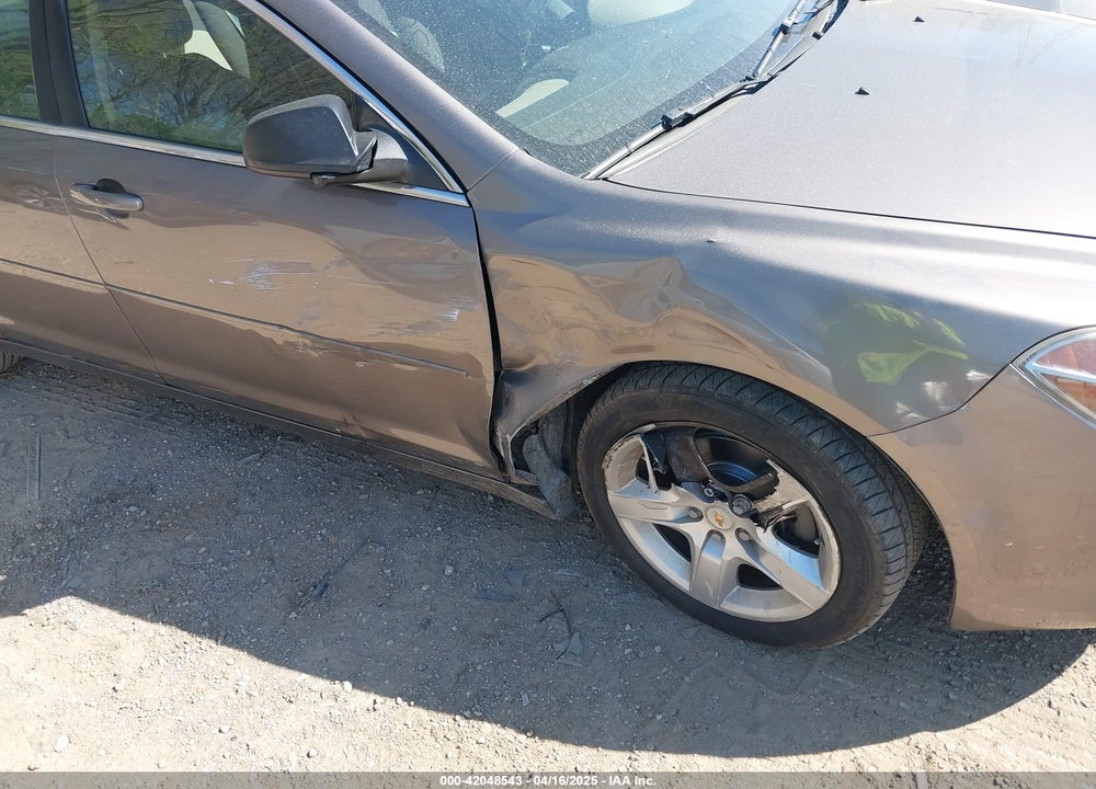 2011 CHEVROLET MALIBU LS VIN: 1G1ZB5E15BF278806