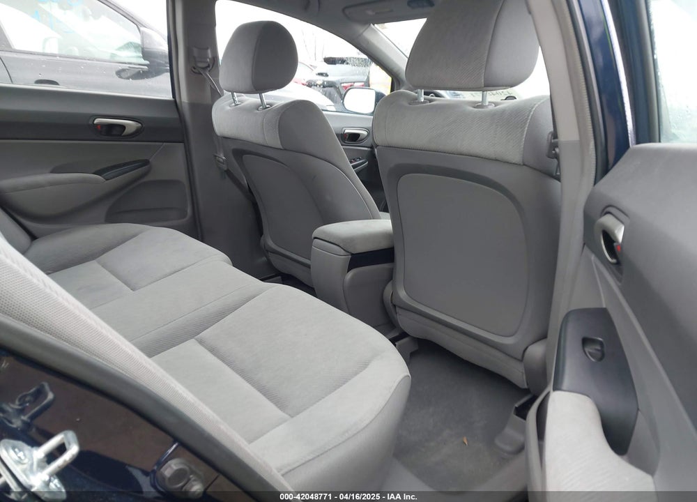 2010 HONDA CIVIC LX VIN: 2HGFA1F56AH564587