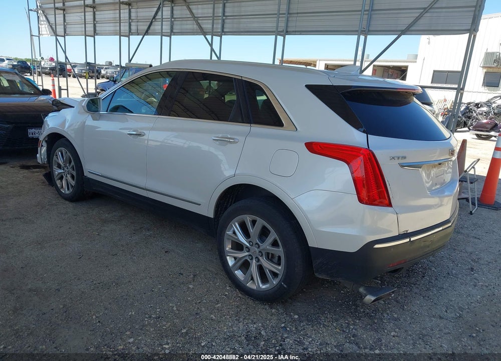 2017 CADILLAC XT5 LUXURY VIN: 1GYKNBRS1HZ239049