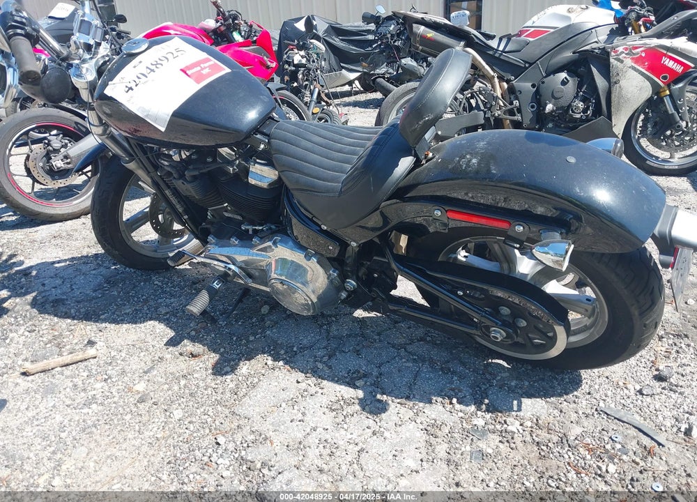 2023 HARLEY-DAVIDSON FXST VIN: 1HD1BVJ17PB073267