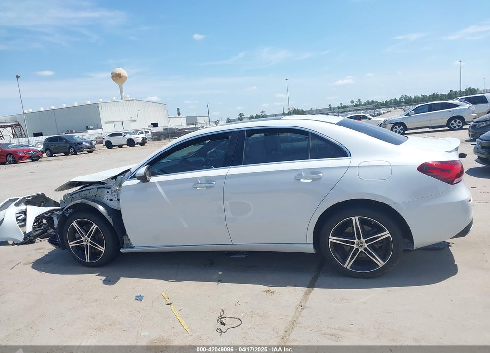 2022 MERCEDES-BENZ A 220 4MATIC VIN: W1K3G4FB2NJ357146