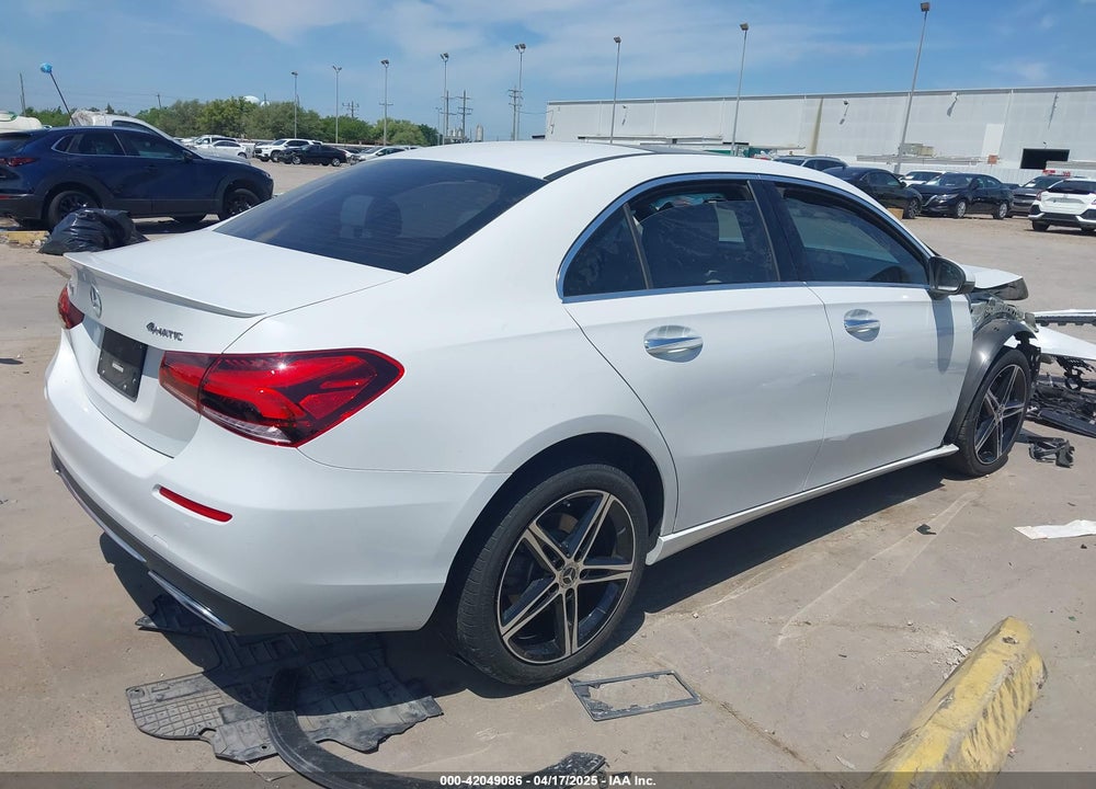2022 MERCEDES-BENZ A 220 4MATIC VIN: W1K3G4FB2NJ357146