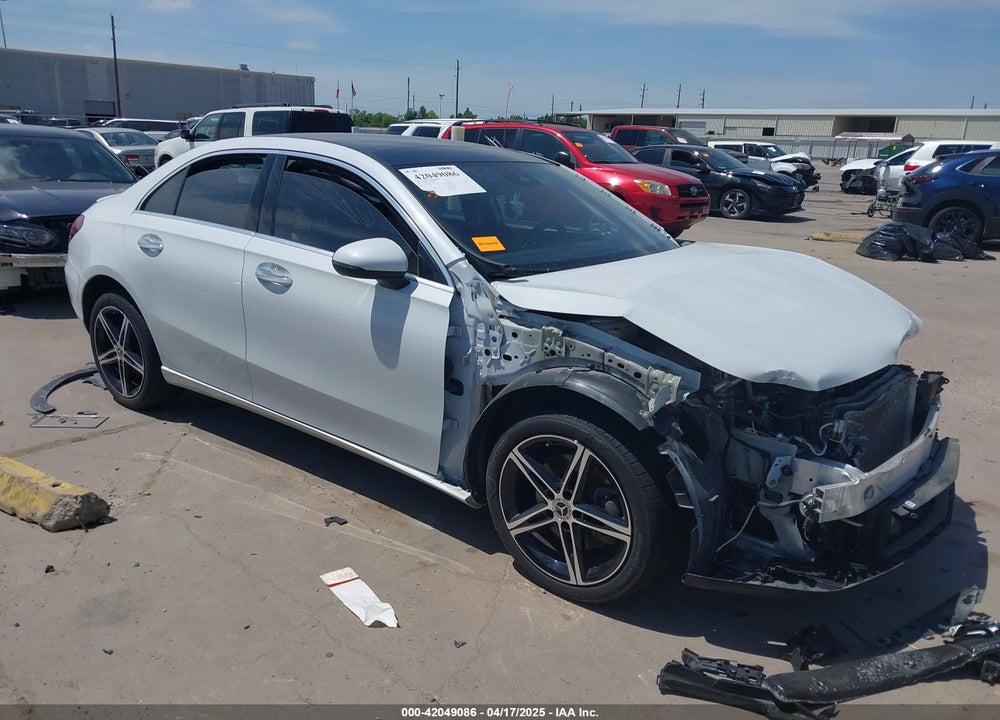 2022 MERCEDES-BENZ A 220 4MATIC VIN: W1K3G4FB2NJ357146
