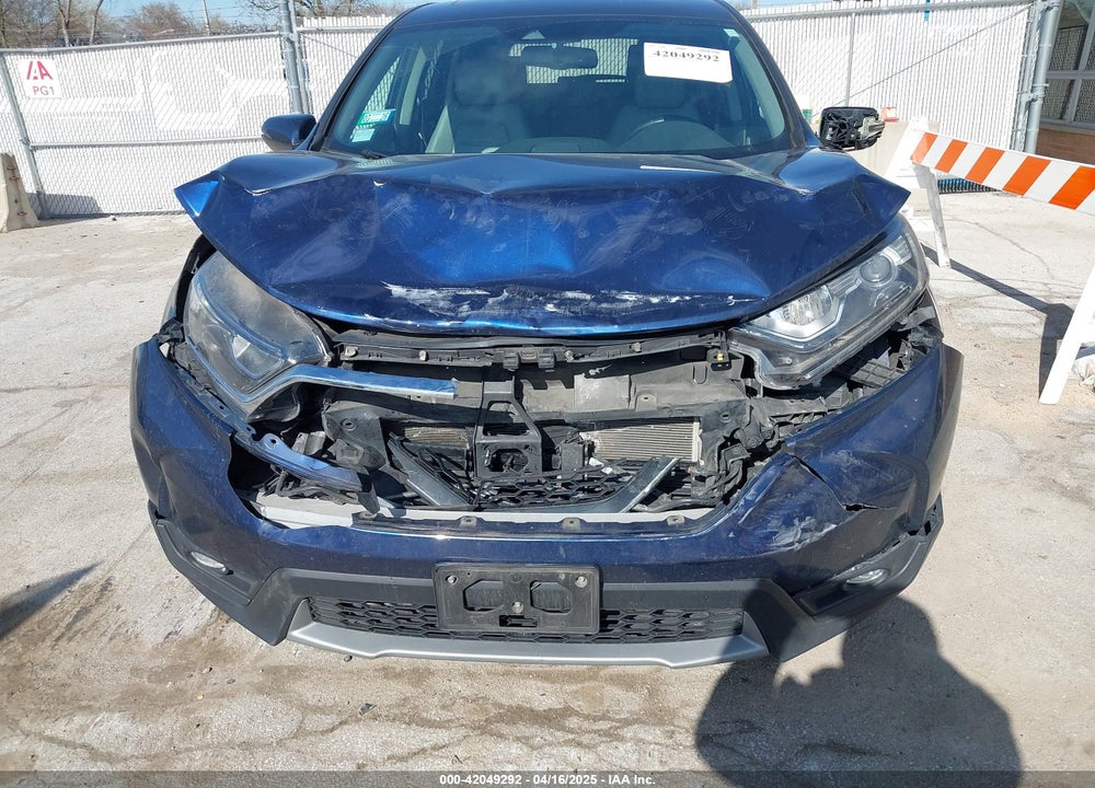 2018 HONDA CR-V VIN: 7FARW2H85JE070161