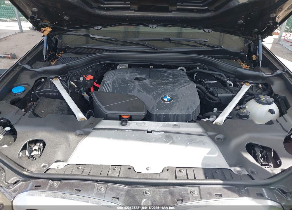 2024 BMW X4 VIN: 5UX33DT01R9W86807