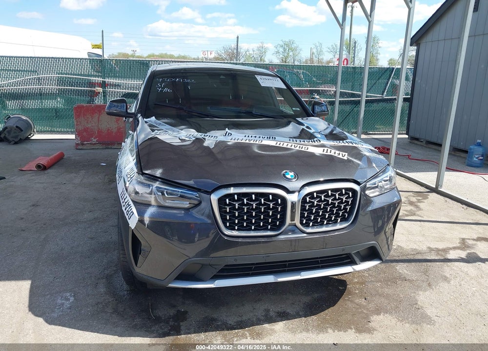 2024 BMW X4 VIN: 5UX33DT01R9W86807