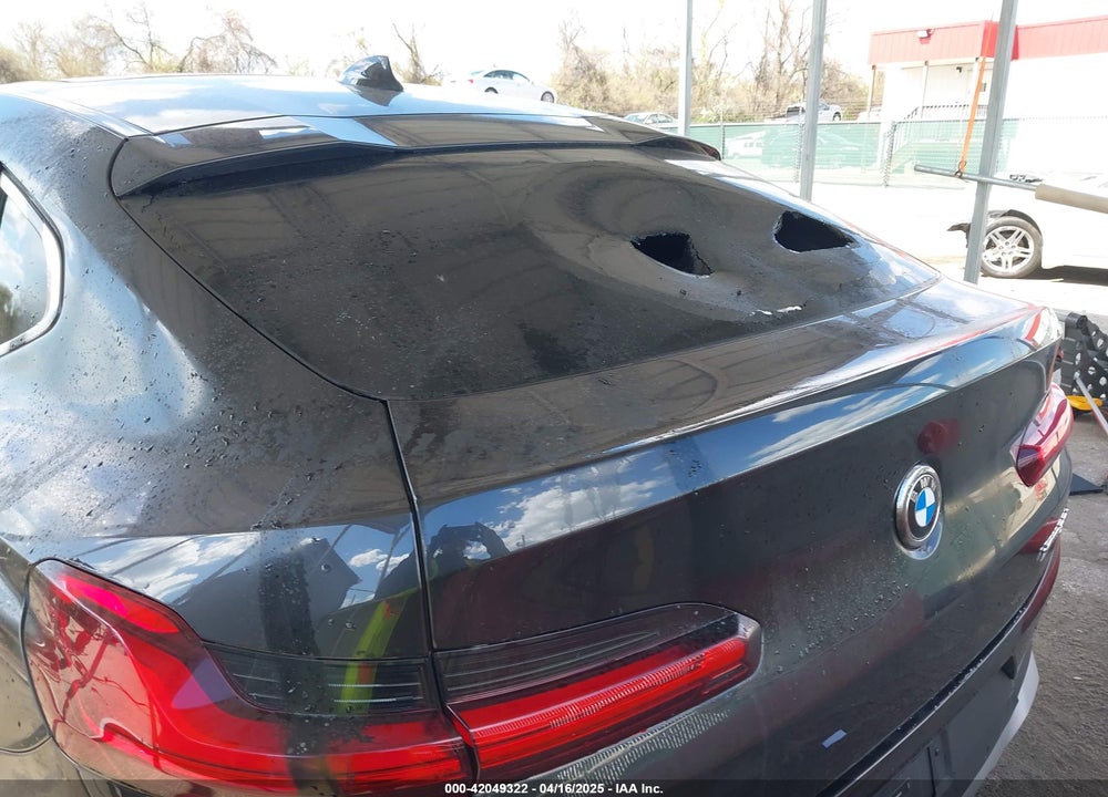 2024 BMW X4 VIN: 5UX33DT01R9W86807