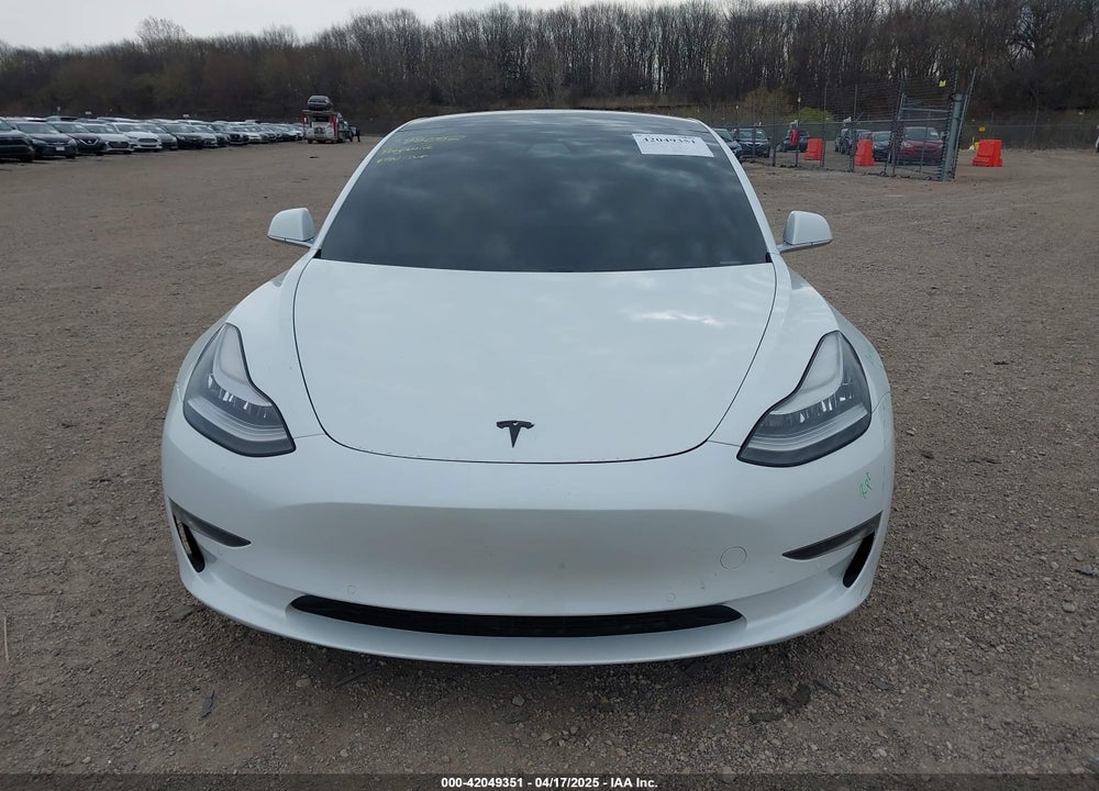 2019 TESLA MODEL 3 LONG RANGE/PERFORMANCE VIN: 5YJ3E1EB1KF388052