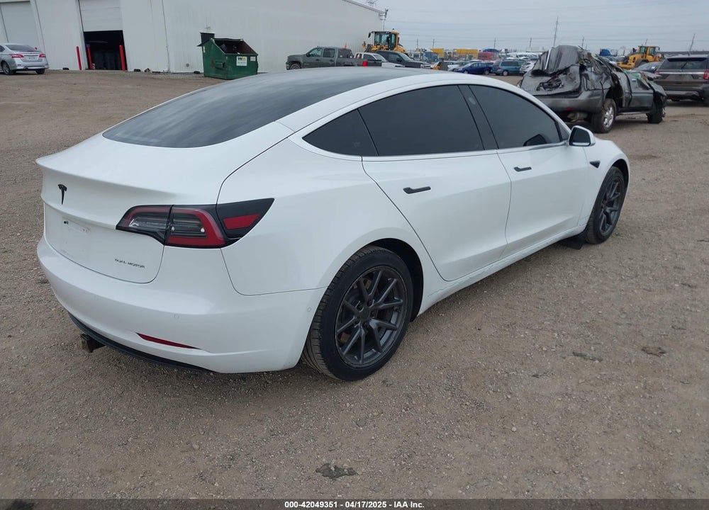 2019 TESLA MODEL 3 LONG RANGE/PERFORMANCE VIN: 5YJ3E1EB1KF388052