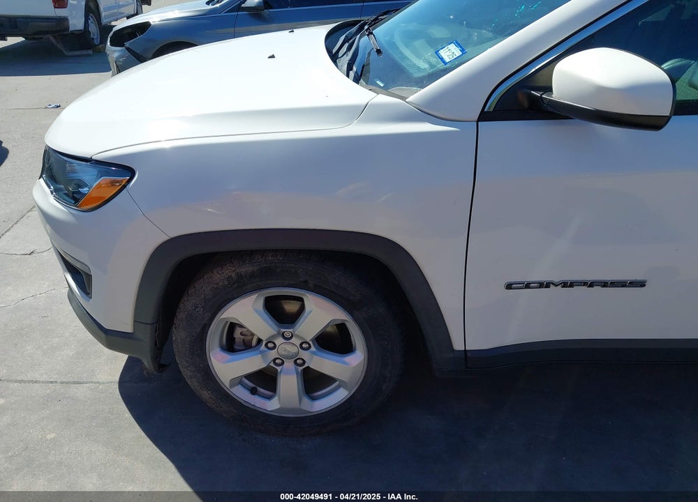 2019 JEEP COMPASS LATITUDE FWD VIN: 3C4NJCBB4KT616437