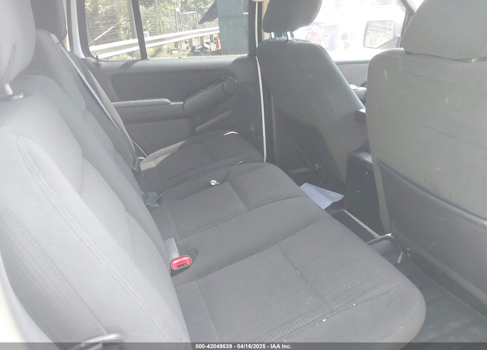 2010 FORD EXPLORER XLT VIN: 1FMEU7DE7AUB16228