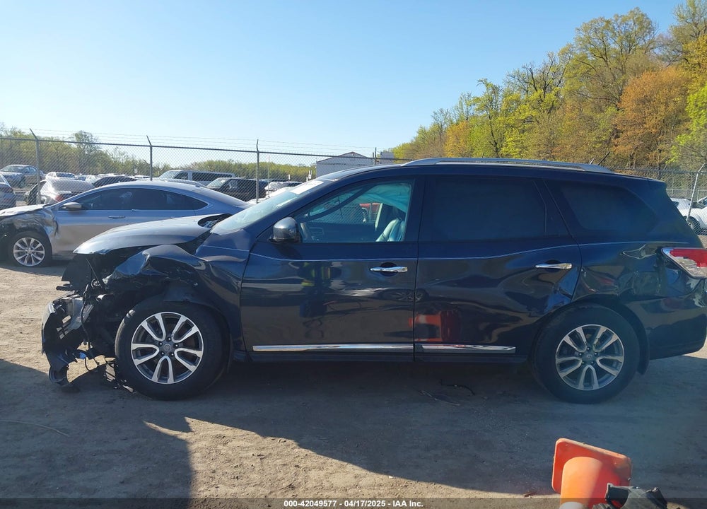 2016 NISSAN PATHFINDER SL VIN: 5N1AR2MM0GC621875
