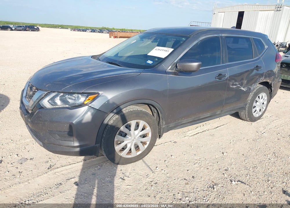 2018 NISSAN ROGUE VIN: 5N1AT2MT5JC711572