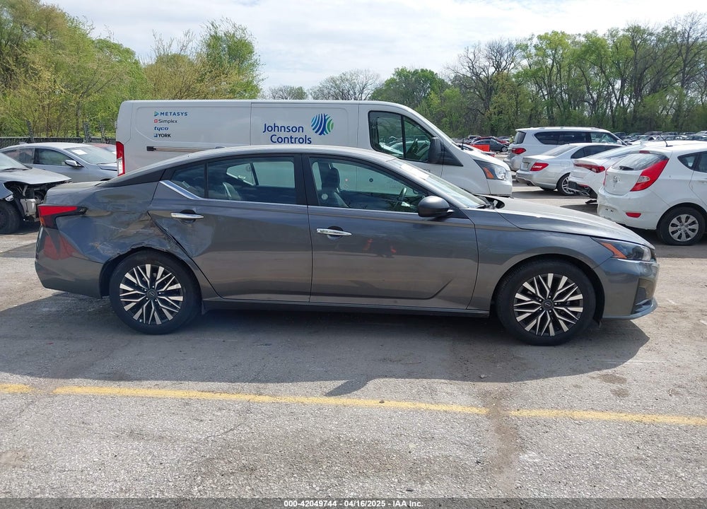 2024 NISSAN ALTIMA VIN: 1N4BL4DV1RN380520